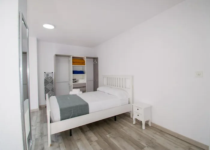 דירה Covesa Iii Centro Levante בנידורם